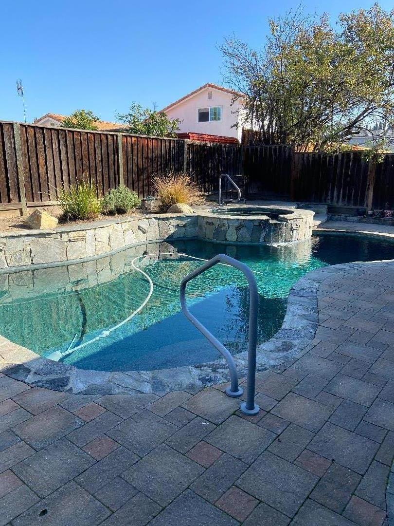 1933 Primo Ct, San Jose 95131